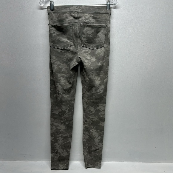 Spanx Ankle Jean-ish Leggings Pants Pull On Stone Wash Camo Camouflage Small - Picture 5 of 9